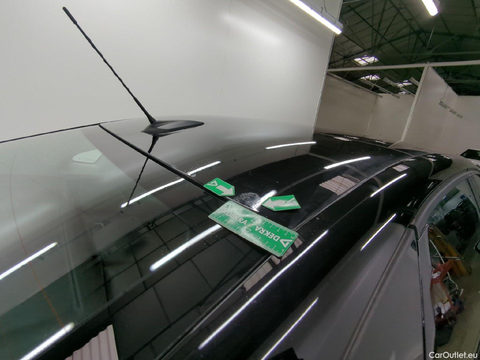  Citroen  C4  X Feel Pack 1.2 PureTech 130CV BVA8 6E / VO RECONDITIONNE - PHOTOS AVANT RECONDITIONNEMENT #10