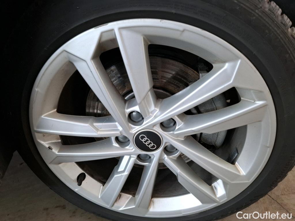  Audi  A3 AUDI  Sportback / 2020 / 5P / Berline 40 TFSI e 204 S Tronic Business Line / VO RECONDITIONNE - PHOTOS AVANT RECONDITIONNEMENT #15