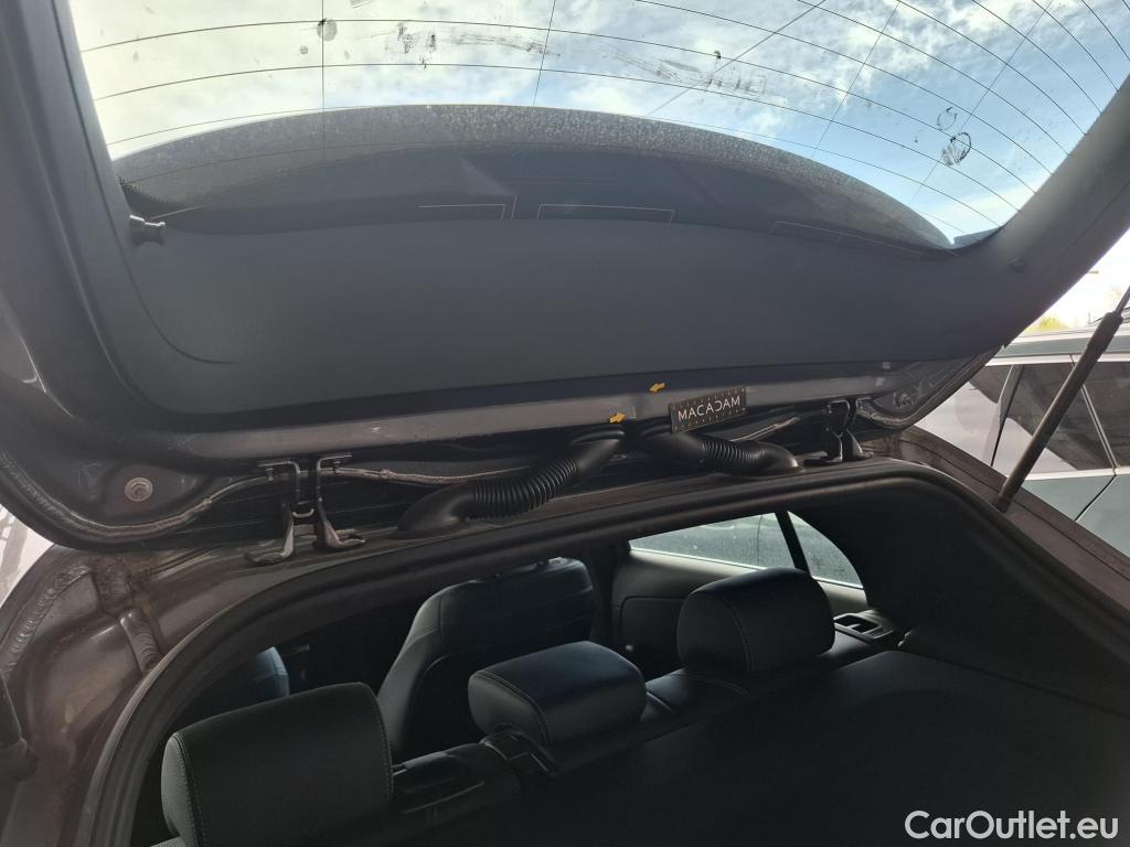  Mercedes  A-Klasse MERCEDES-BENZ Classe A Compact / 2018 / 5P / Berline A 180 Business Line #33