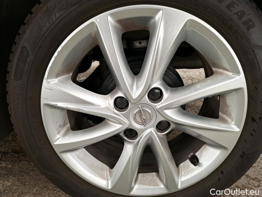  Opel  Corsa  F Elegance Business 1.2 Turbo 100CV BVM6 E6d #49