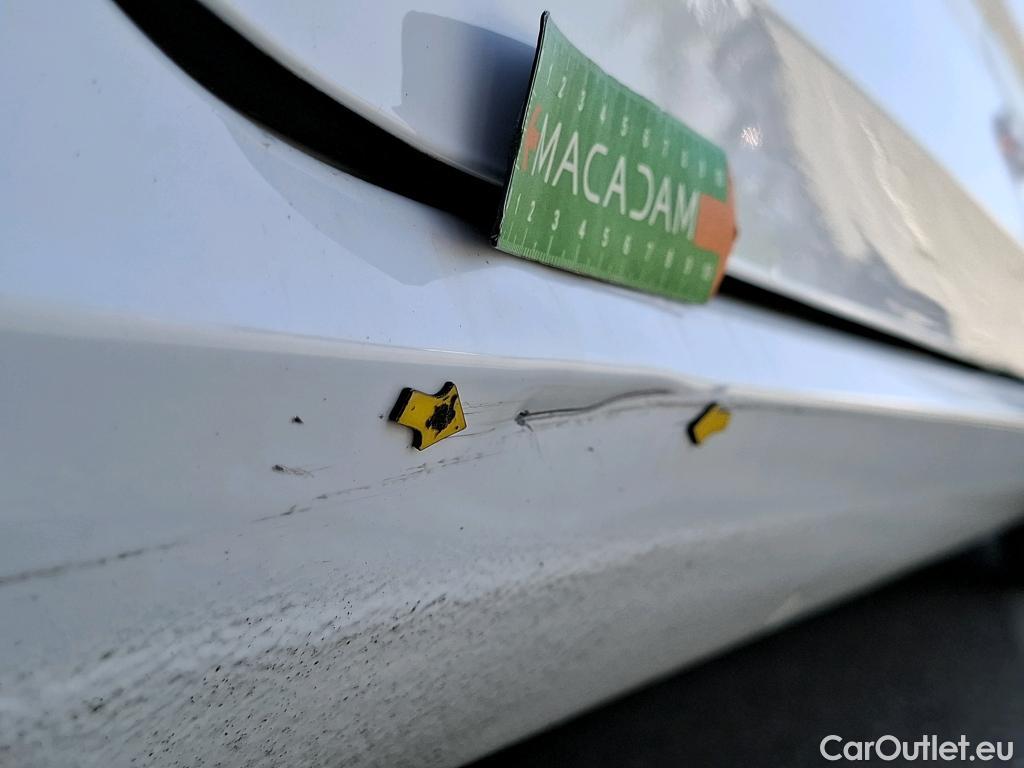  Renault  Megane  IV Berline 5 ptes. Société Air Nav Reversible 1.5 dCi 90CV BVM6 E6 #5