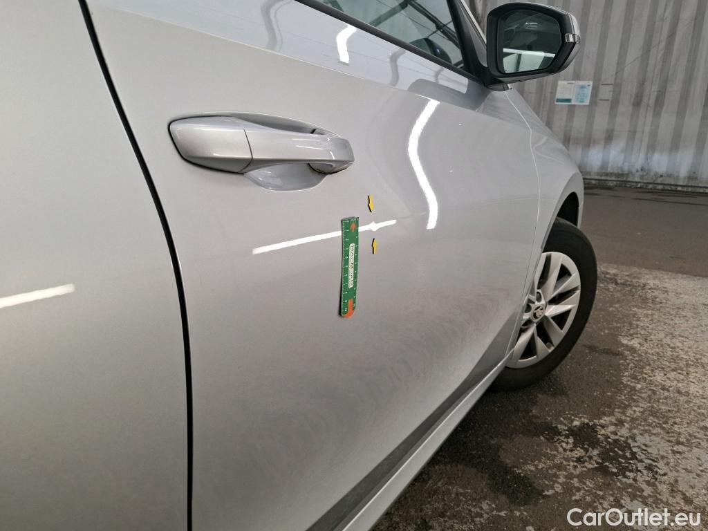  Skoda  Fabia  Ambition 1.0 MPI 80CV BVM5 E6d #11