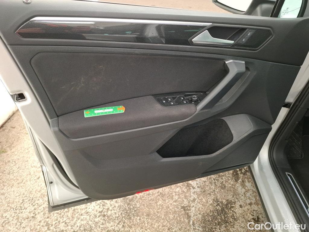  Volkswagen  Tiguan VOLKSWAGEN  / 2020 / 5P / SUV 2.0 TDI 150 DSG7 Life Business #14
