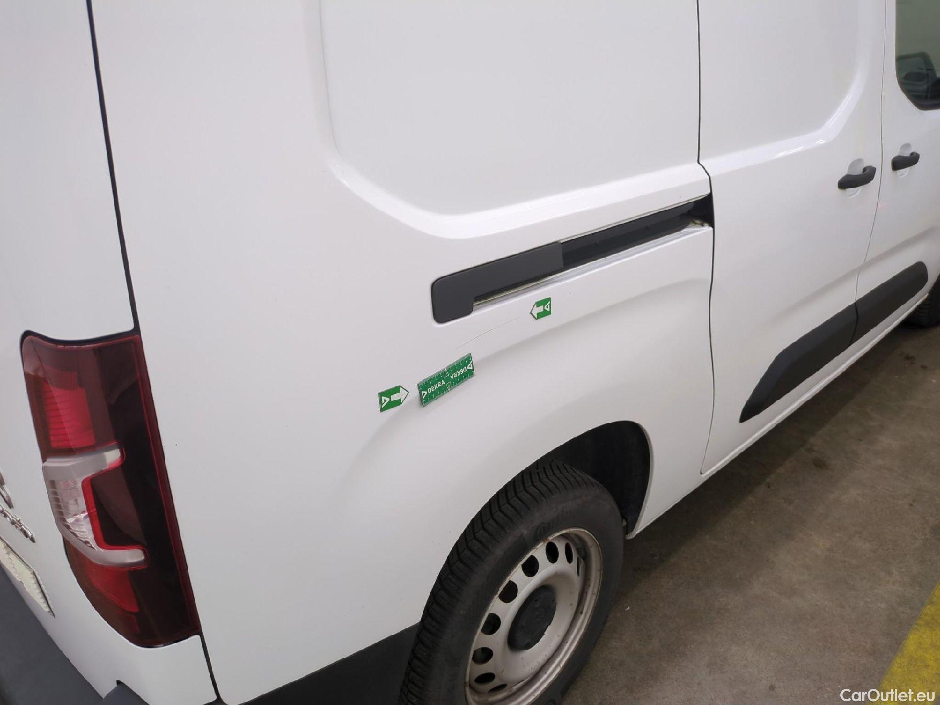  Citroen  Berlingo  Fourgon Club XL 950 1.5 BlueHDi 100CV BVM6 E6d #2
