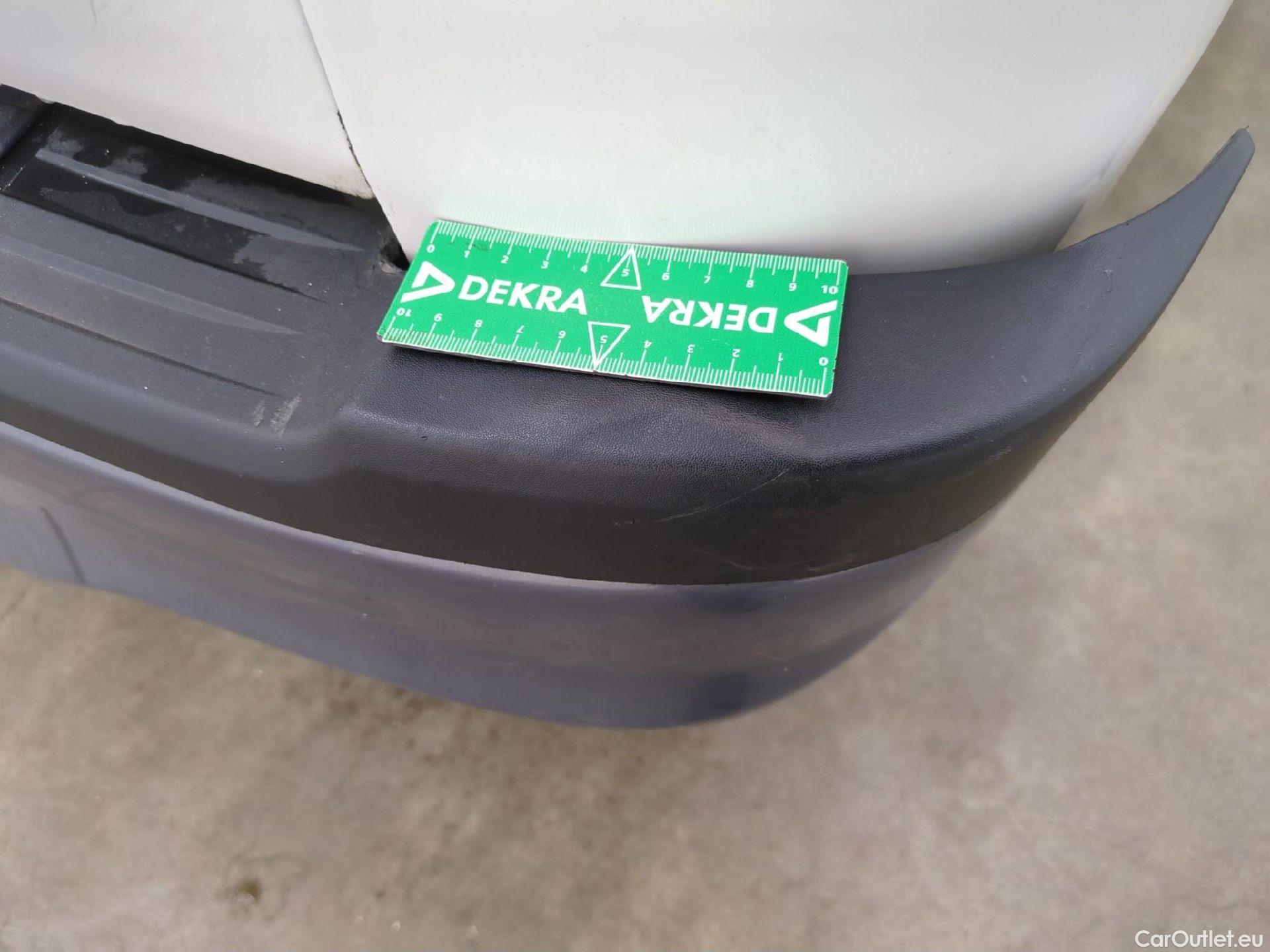  Toyota  Hilux TOYOTA  SC VU 2p Pick-up 4WD 2.4 D-4D Simple Cabine LeCap #43