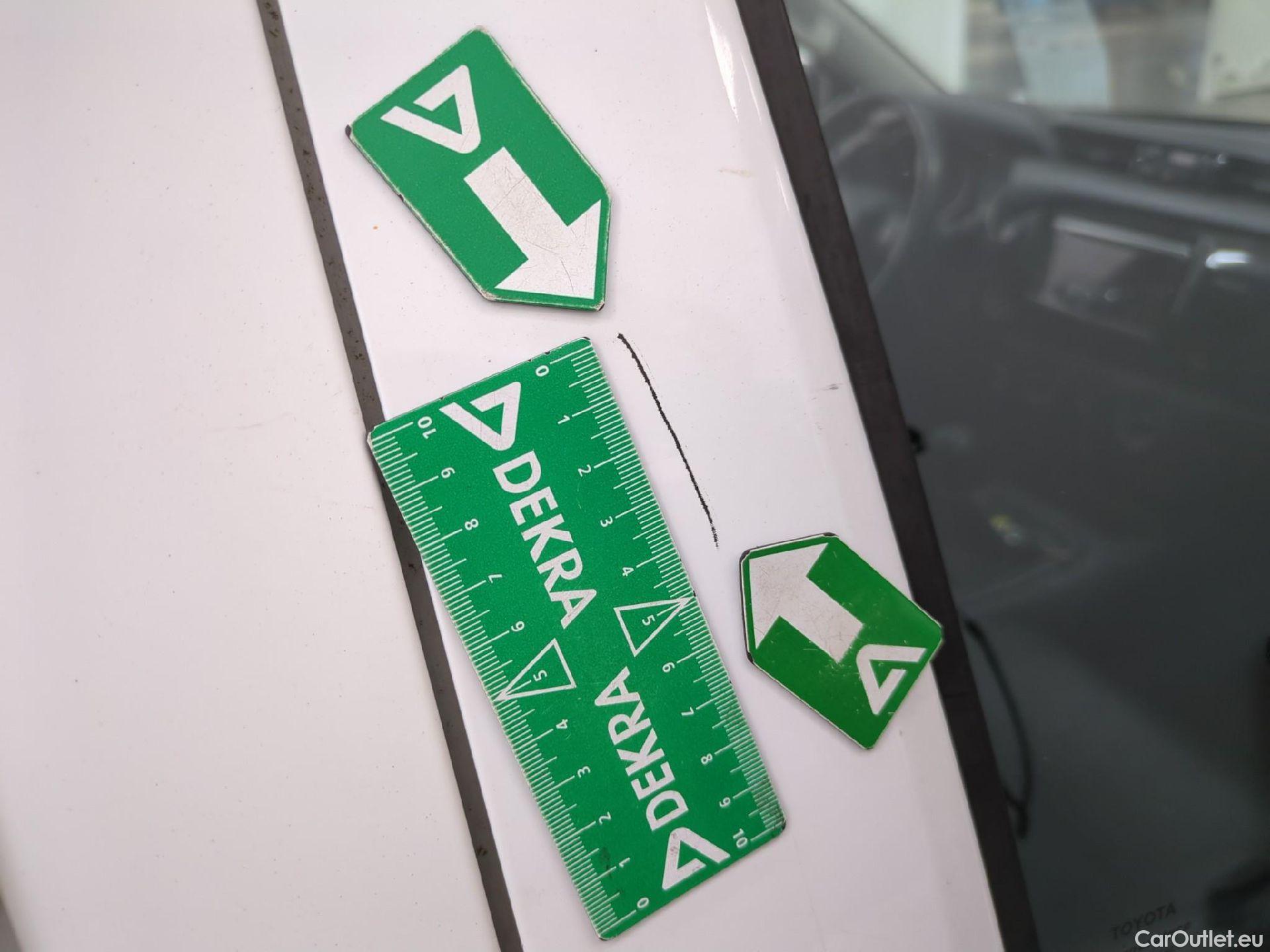  Toyota  Hilux TOYOTA  SC VU 2p Pick-up 4WD 2.4 D-4D Simple Cabine LeCap #13