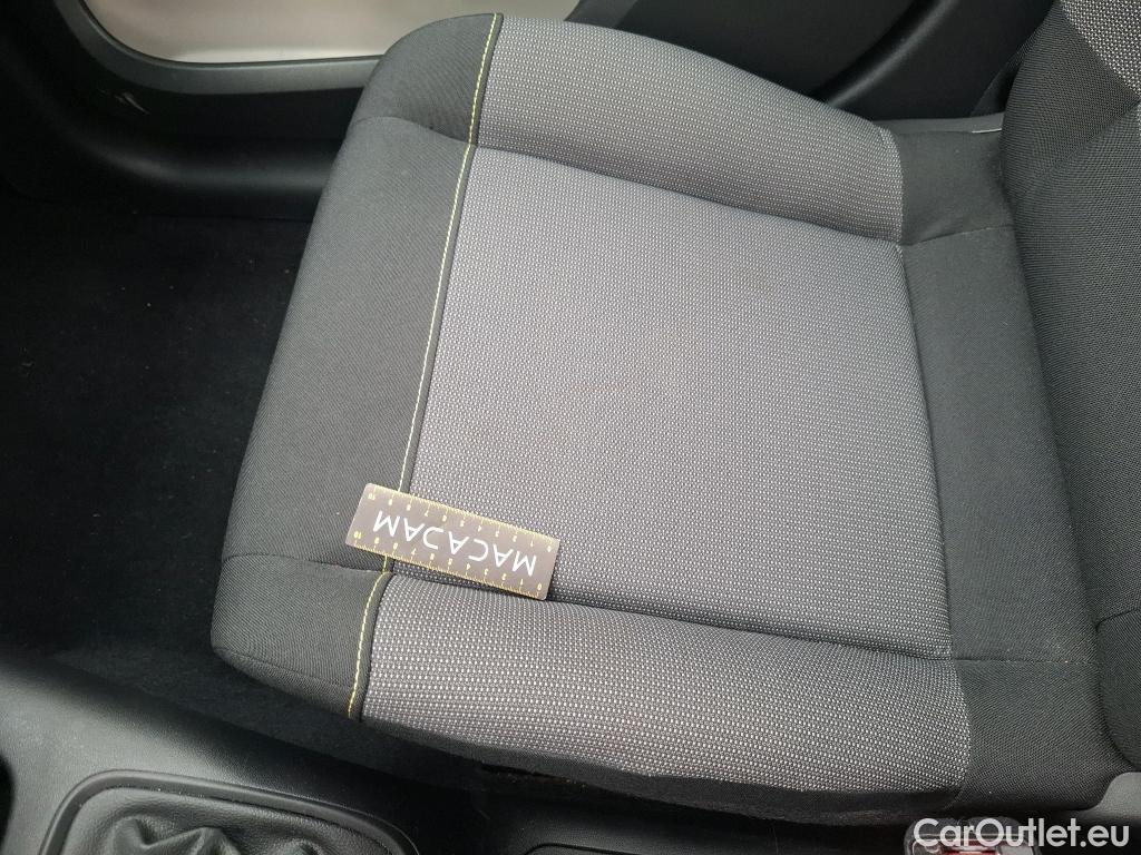  Citroen  C3  Société Feel 1.5 BlueHDI 100CV BVM6 E6d #3