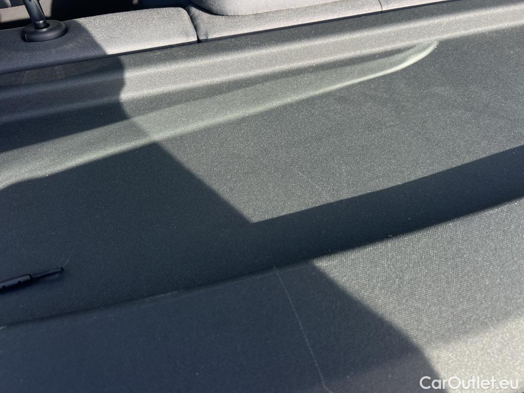  Audi  A1 Sportback AUDI  Adrenalin 30 TFSI S tron / 5P #9