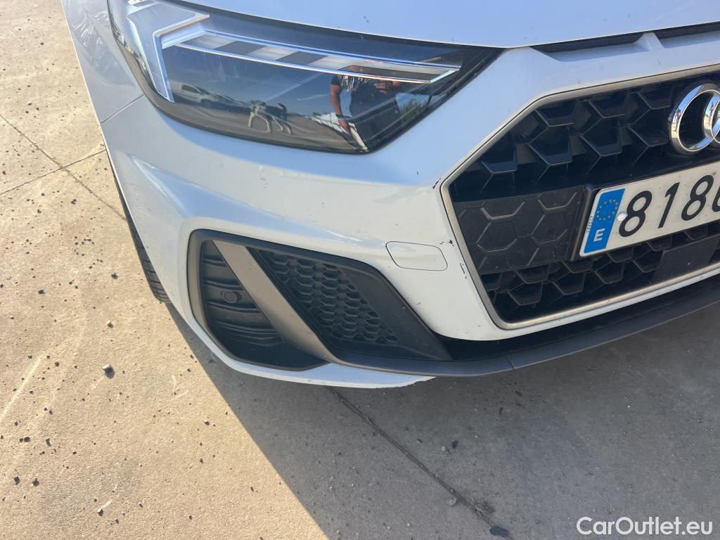  Audi  A1 Sportback AUDI  Adrenalin 30 TFSI S tron / 5P #15
