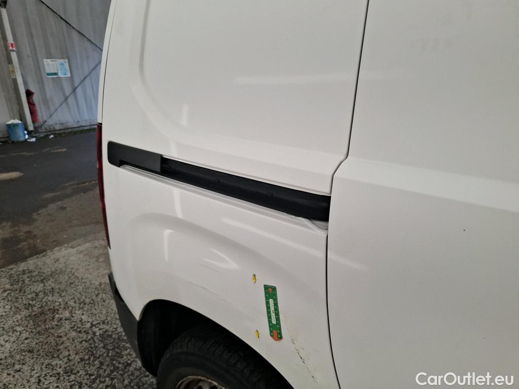  Citroen  Berlingo  Fourgon Driver M 1000 1.5 BlueHDi 100CV BVM5 E6dT #8