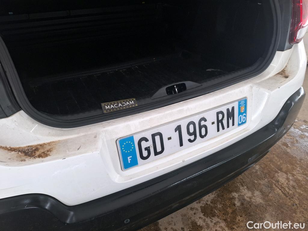  Citroen  C3  Société Feel 1.5 BlueHDI 100CV BVM6 E6d #9