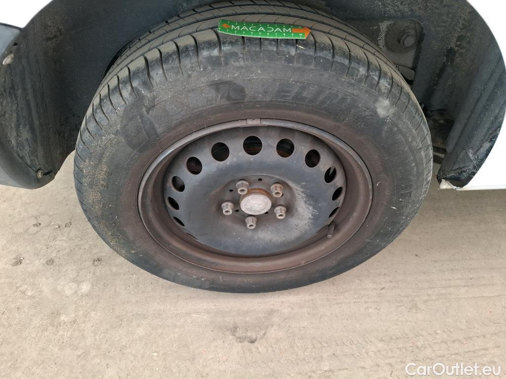  Renault  Kangoo  Express Grand Confort (L1) 1.5 dCi 90CV BVM5 E6 #53