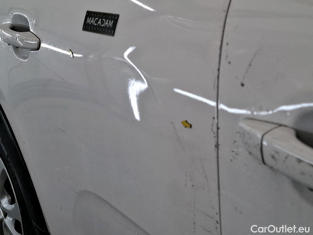  Citroen  C3  Société Feel 1.5 BlueHDI 100CV BVM6 E6d #3