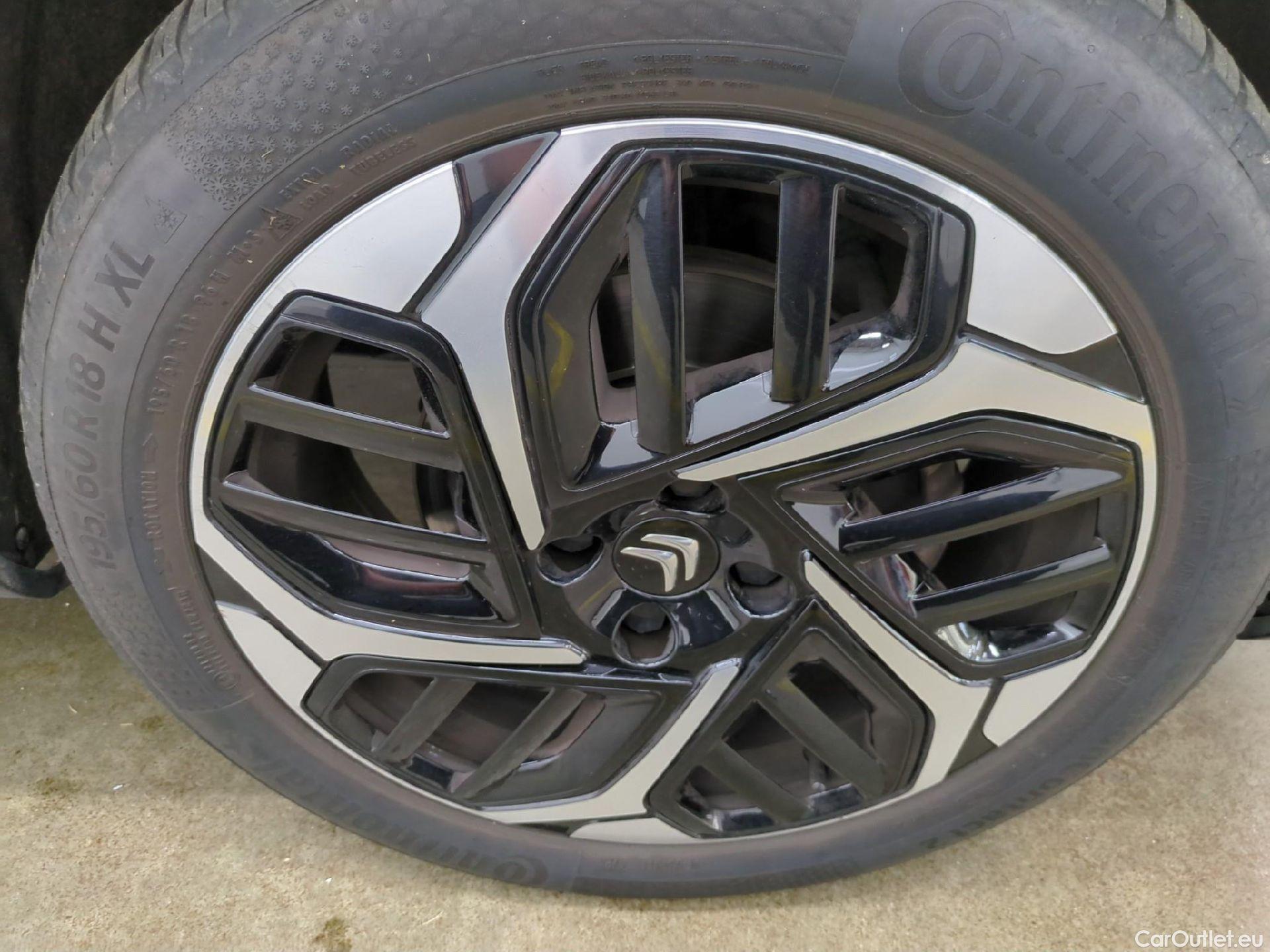  Citroen  C4  Berline Shine 1.2 PureTech 130CV BVM6 6E #6