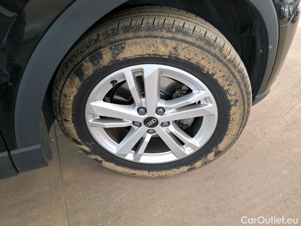  Audi  Q3  35 TDI Business Line 2.0 TDI 150CV BVA7 E6d #3
