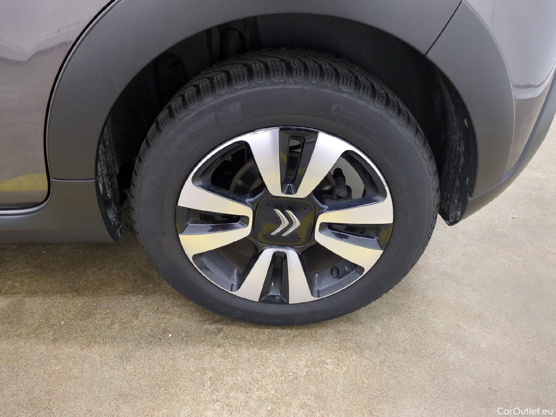  Citroen  C3  Shine 1.2 PureTech 110CV BVM6 E6d #7
