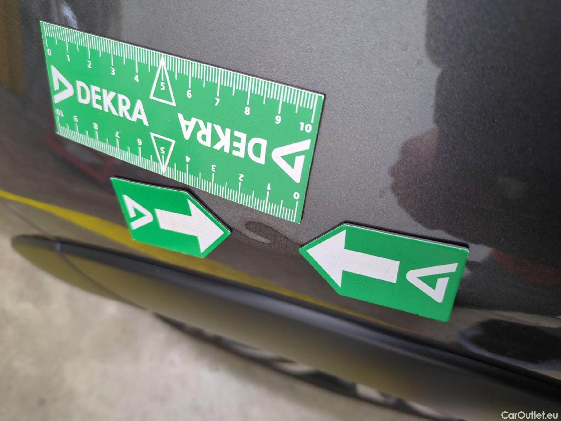  Citroen  C3  Shine 1.2 PureTech 110CV BVM6 E6d #25