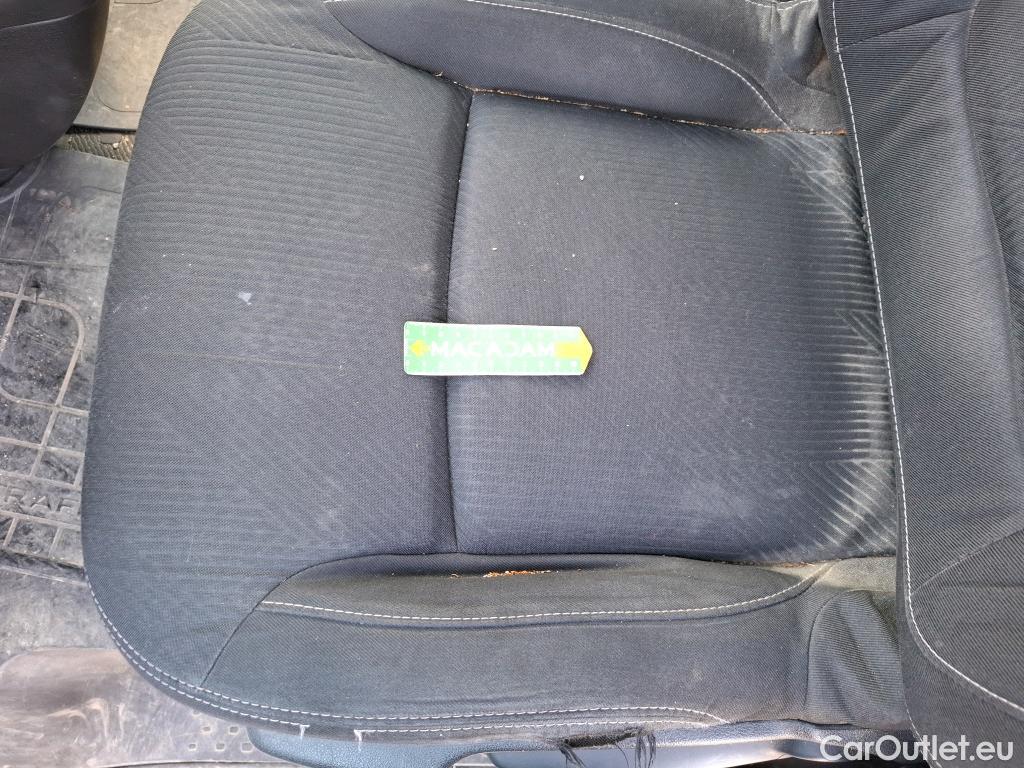  Renault  Trafic  Furgon Grand Confort L2H2 1200 1.6 dCi 125CV BVM6 E6 #114