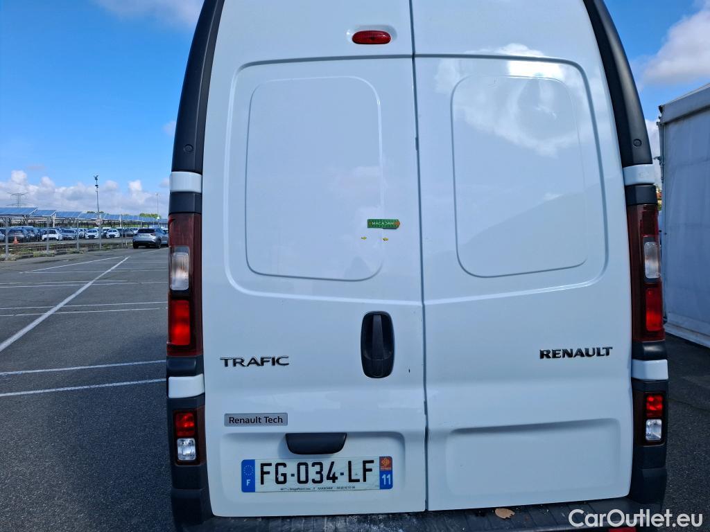  Renault  Trafic  Furgon Grand Confort L2H2 1200 1.6 dCi 125CV BVM6 E6 #127