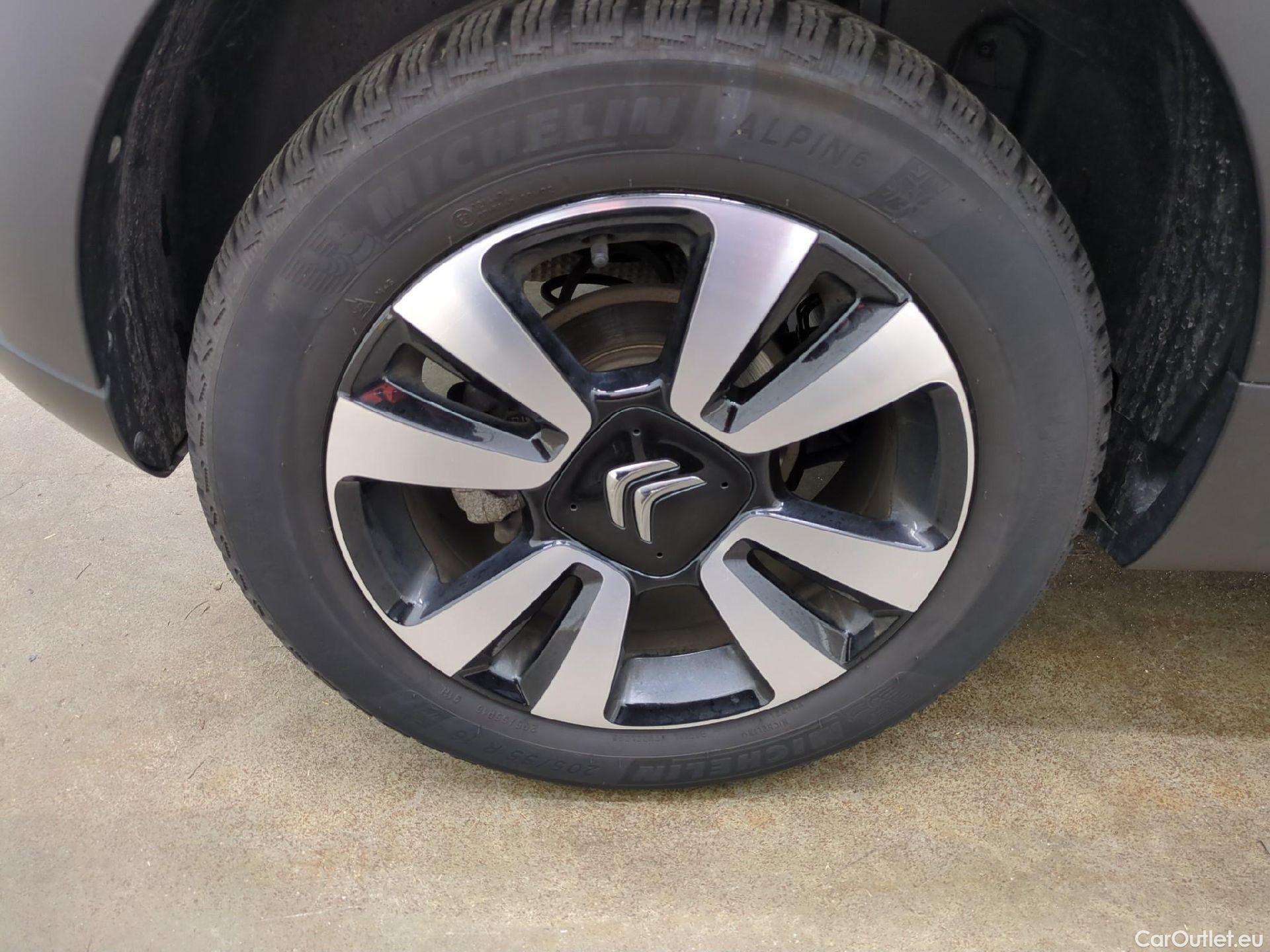  Citroen  C3  Shine 1.2 PureTech 110CV BVM6 E6d #11