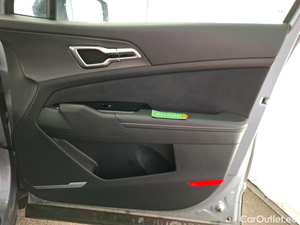  KIA  Sportage KIA  / 2021 / 5P / SUV 1.6 T-GDI 265 PHEV AUTO 4WD GT-LINE PREM #19