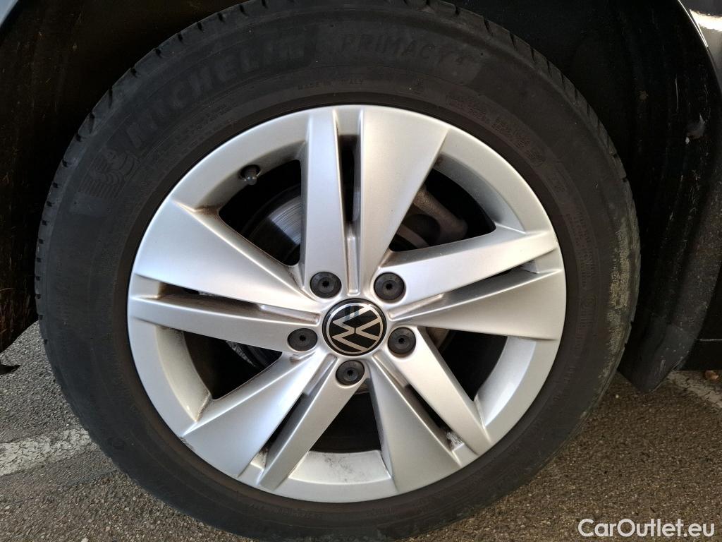  Volkswagen  Golf  VOLKSWAGEN / 2020 / 5P / Berline 2.0 TDI SCR 115 DSG7 Life Busi 1st #12
