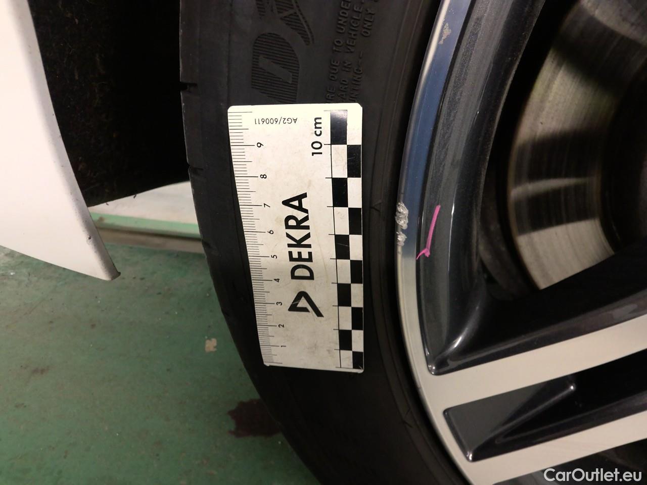  Bmw  Serie 5 520d Tour.xDr. Con.Ed. Aut #12