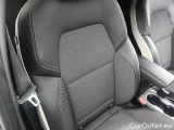  Renault  Captur RENAULT  / 2019 / 5P / SUV 1.6 PHEV E-TECH 117KW INTENS #13