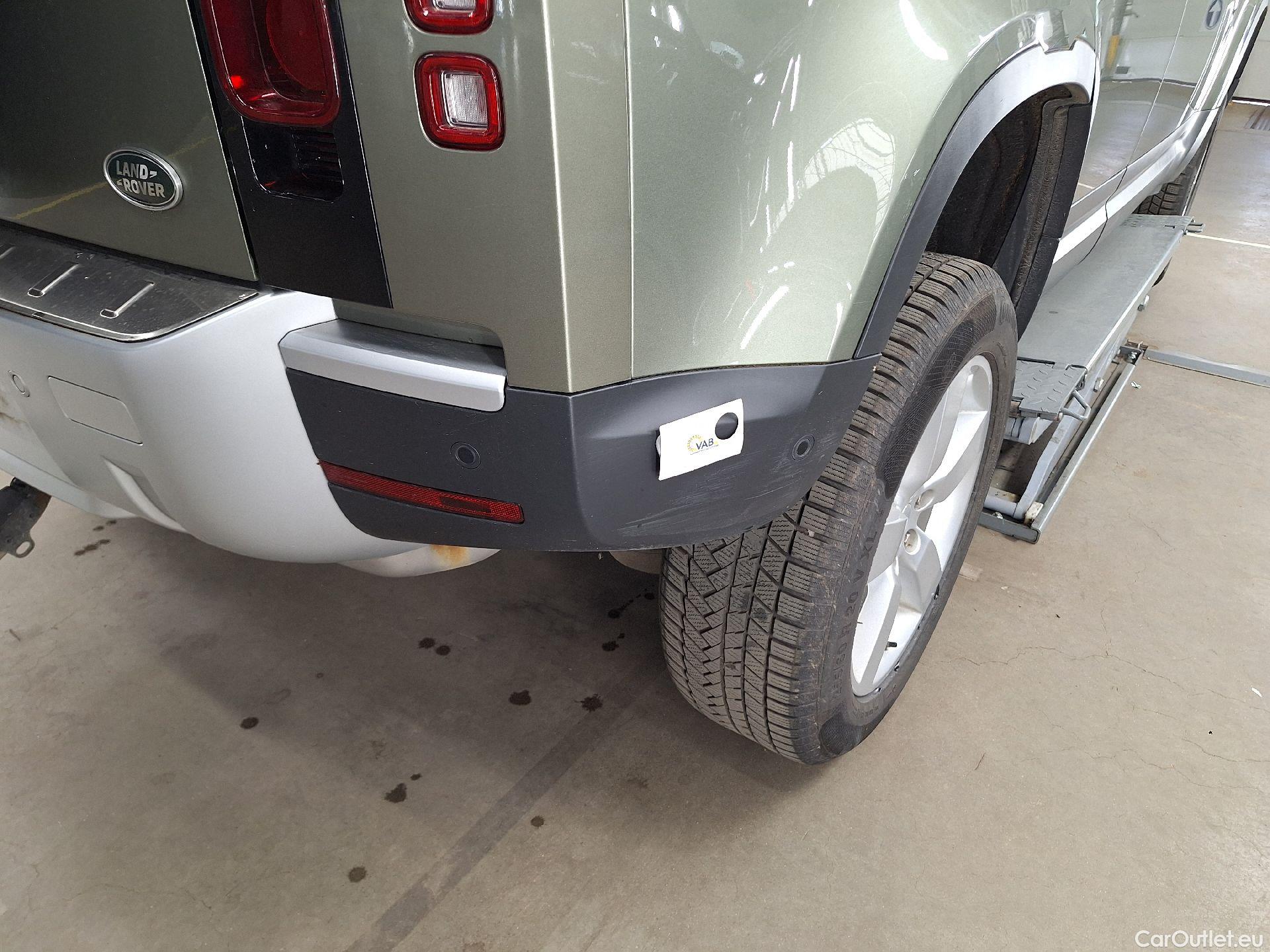  Land Rover  Defender Land Rover,  110 '19, Land Rover  110 D200 HSE 5d #10