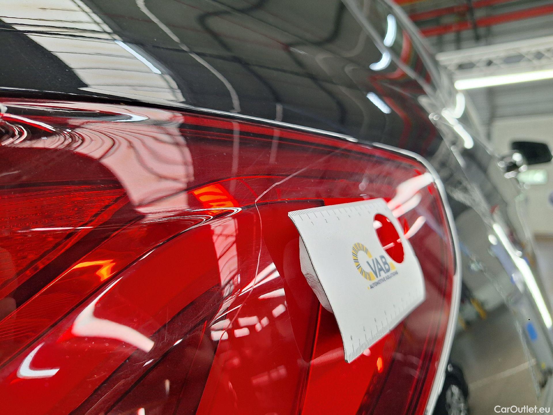  Bmw  Serie 1 BMW, 1-serie '19, BMW 1 Reeks Hatch 116d (85 kW) 5d #34