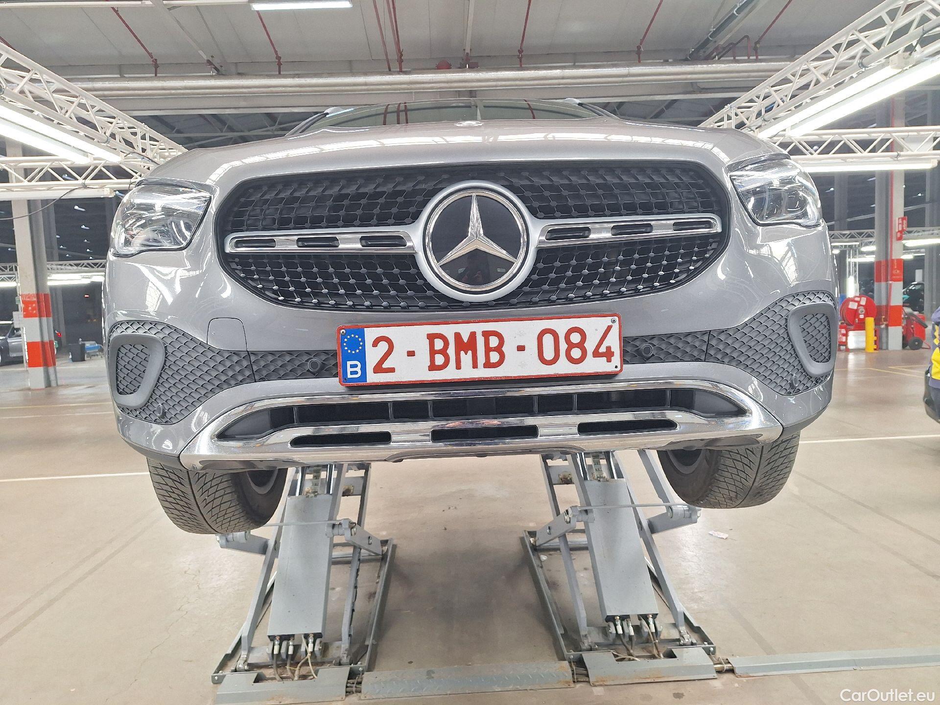  Mercedes  GLA Mercedes,  '20, Mercedes-Benz   180 d Business Solution 5d #31