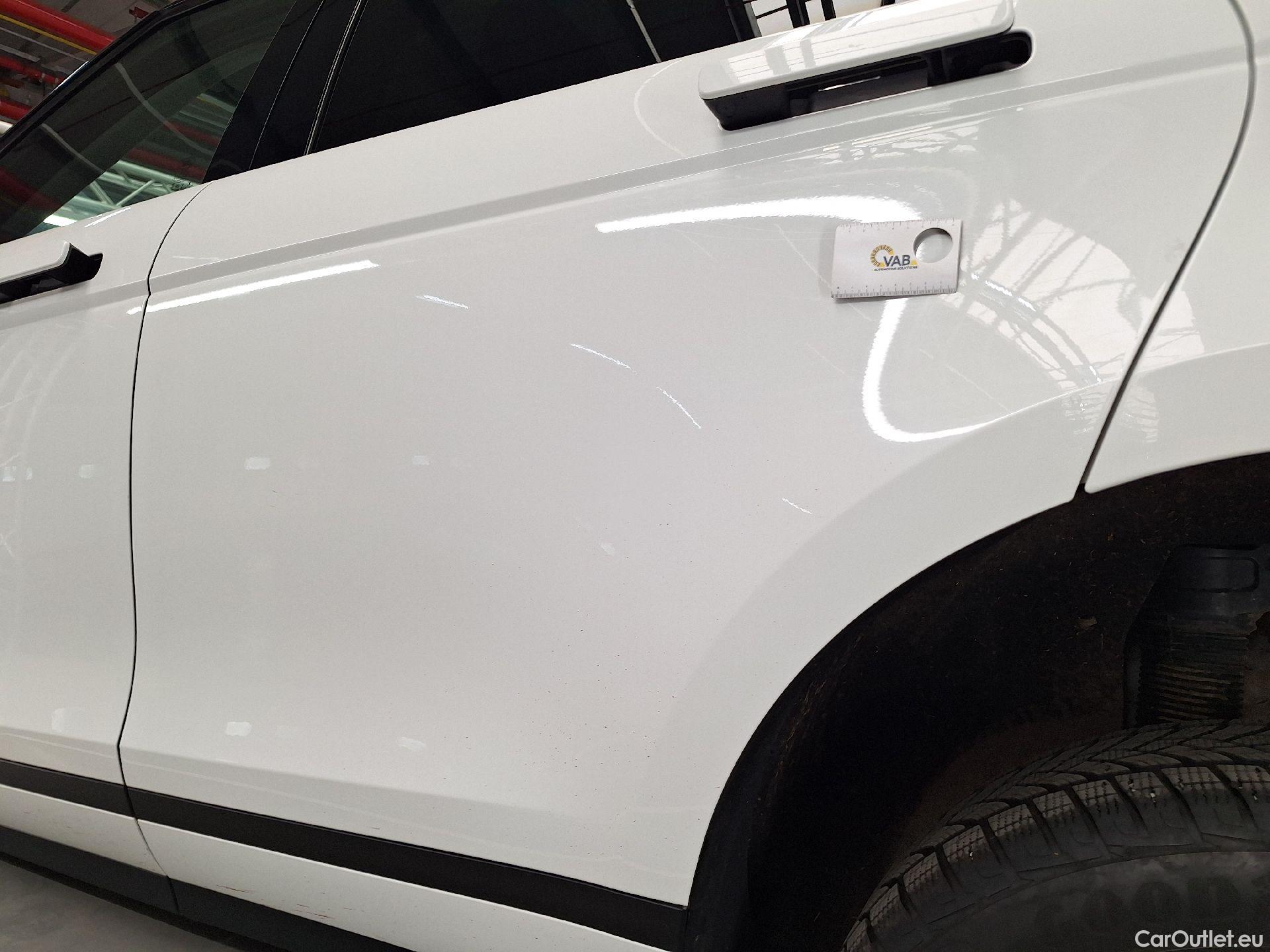  Land Rover  Range Rover Evoque Land Rover, RR.Evoque '18, Land Rover  D150 AWD Auto S 5d #33