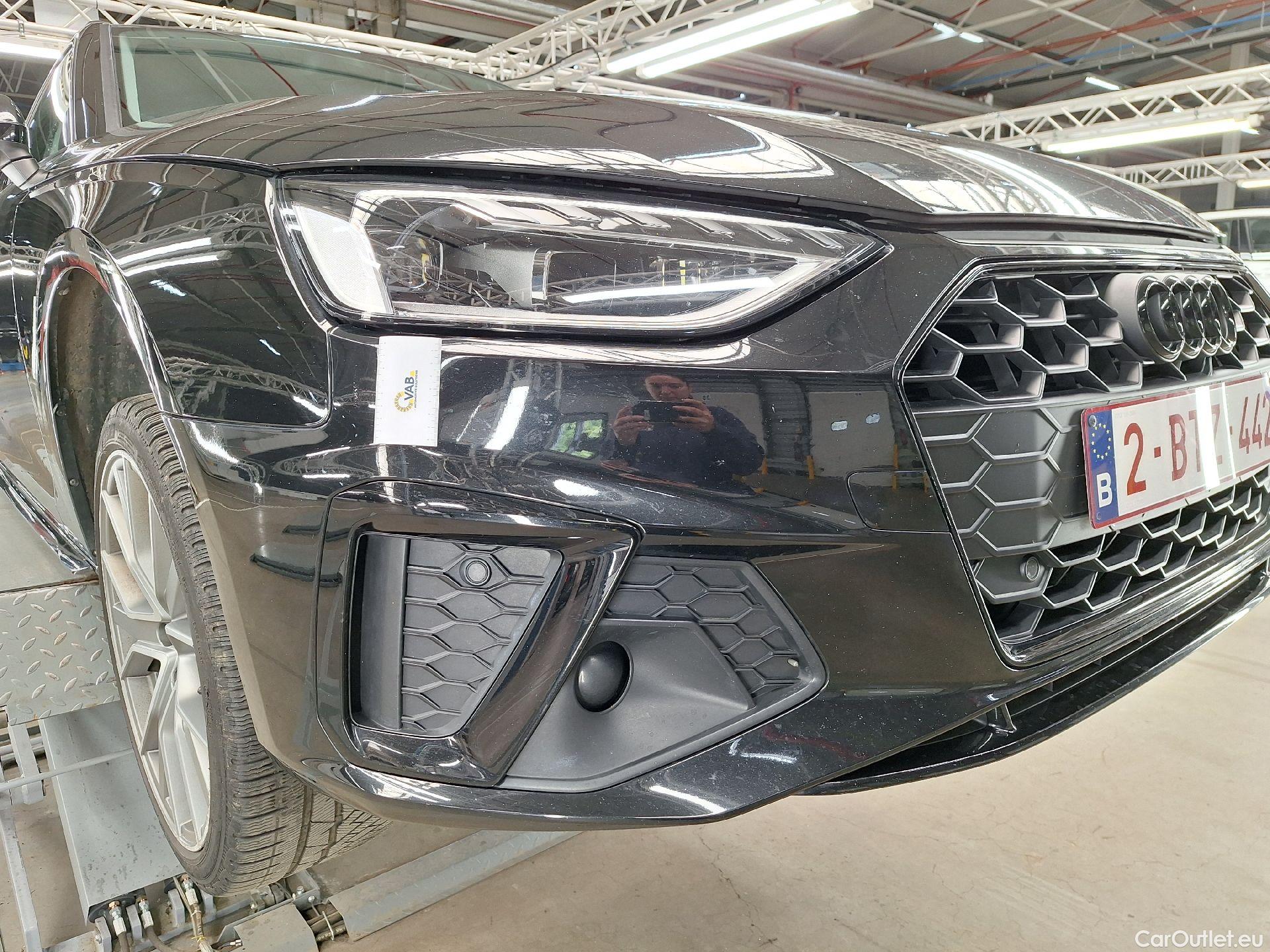  Audi  A4 Audi,  Avant FL'19, Audi  Avant 2.0 30 TDi 100kW S tr Comp Bus Ed 5d #41