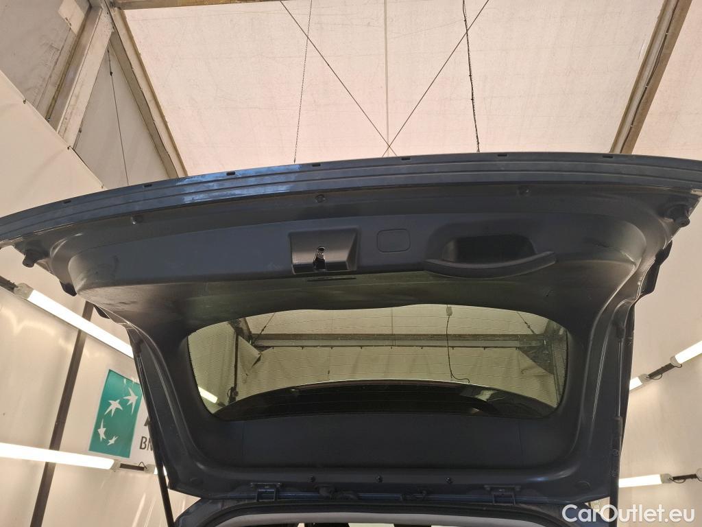  Hyundai  Tucson HYUNDAI  / 2020 / 5P / SUV 1.6 CRDI 136 DCT-7 HYBRID 48V CREATIVE #16