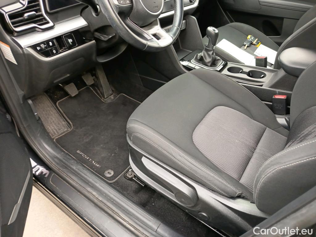  KIA  Sportage KIA  1.6 T-GDi MHEV 150 CV Drive 4X2 #3