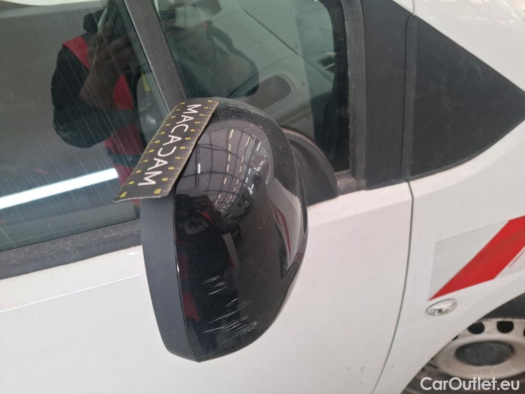  Citroen  Berlingo  Fourgon Club M 1000 1.2 PureTech 130CV BVA8 E6d #14
