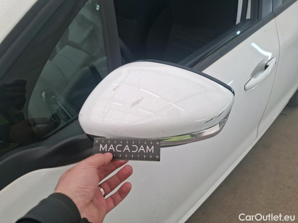  Peugeot  208  Affaire Premium Pack 1.2 80CV BVM5 E6dT #31