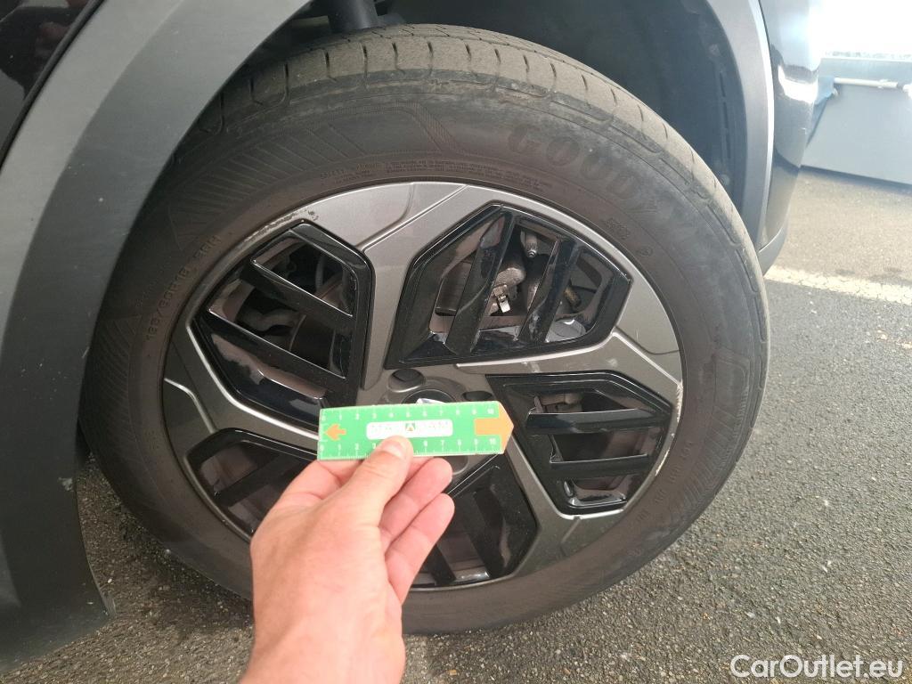  Citroen  C4 CITROEN  X / 2022 / 4P / Berline PureTech 130 S&S EAT8 Feel Pack #39
