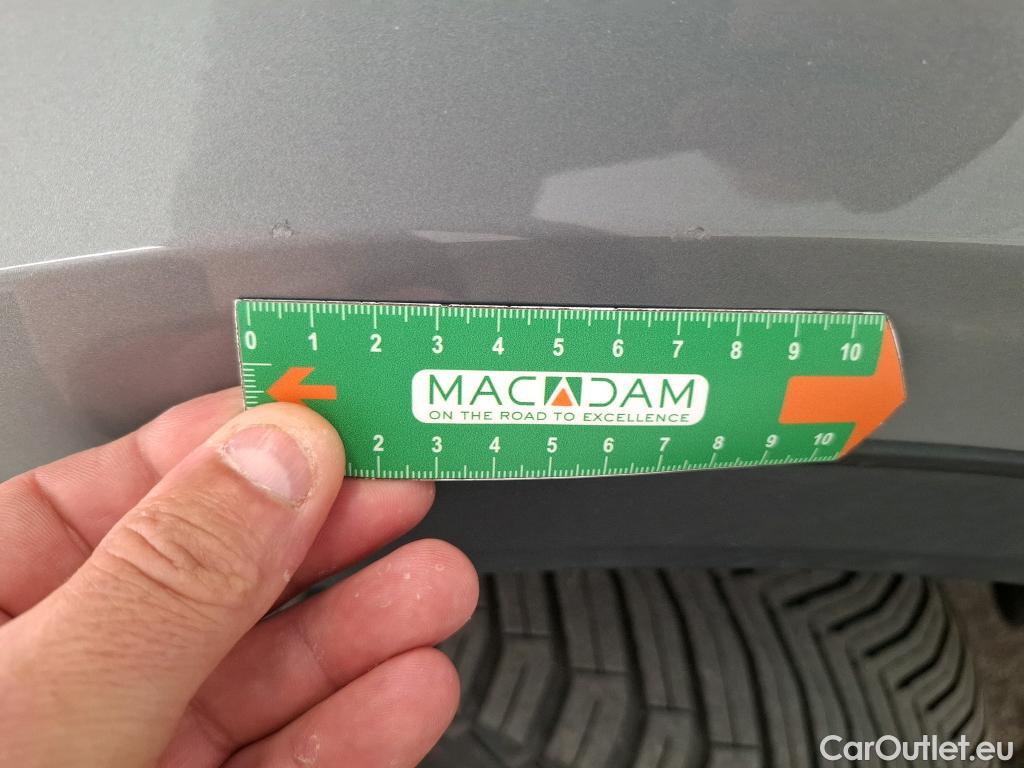  Ford  Kuga FORD  5p SUV 1.5 FlexifuE85 150 ch 4x2 Tita #16