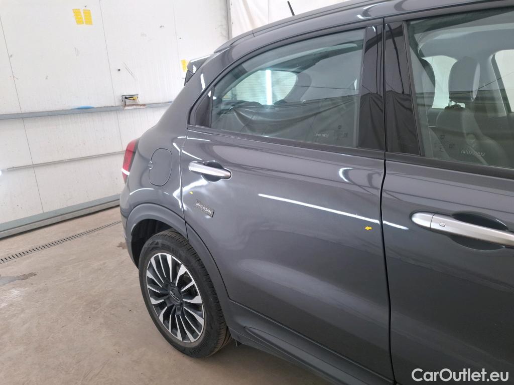  Fiat  500 FIAT X / 2018 / 5P / SUV 1.0 FFly T T3 120ch Cross #4