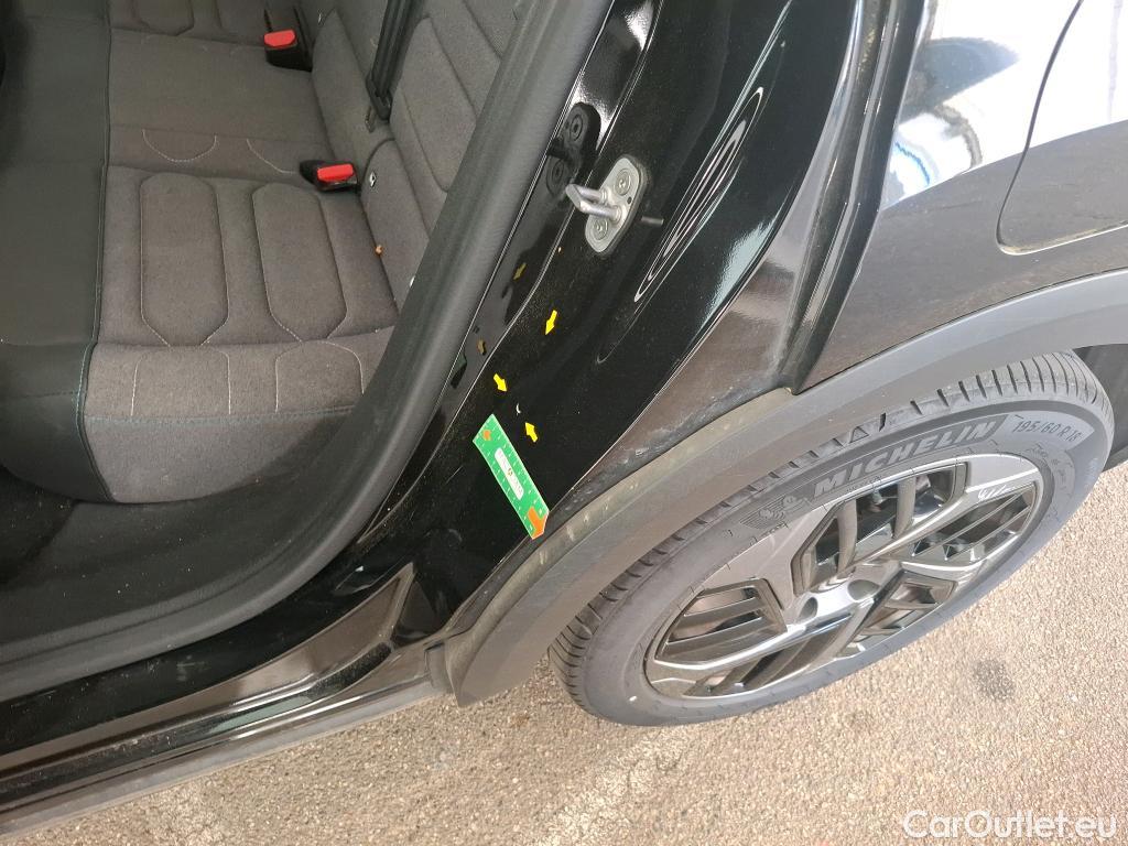  Citroen  C4 CITROEN  X / 2022 / 4P / Berline PureTech 130 S&S EAT8 Feel Pack #28