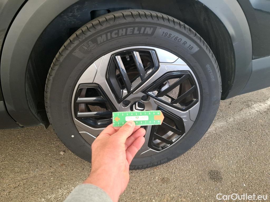  Citroen  C4 CITROEN  X / 2022 / 4P / Berline PureTech 130 S&S EAT8 Feel Pack #36