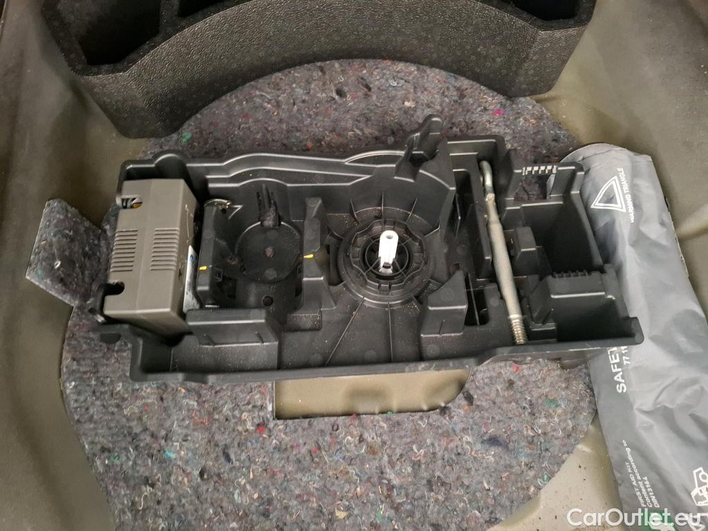 Citroen  C4 CITROEN  X / 2022 / 4P / Berline PureTech 130 S&S EAT8 Feel Pack #54