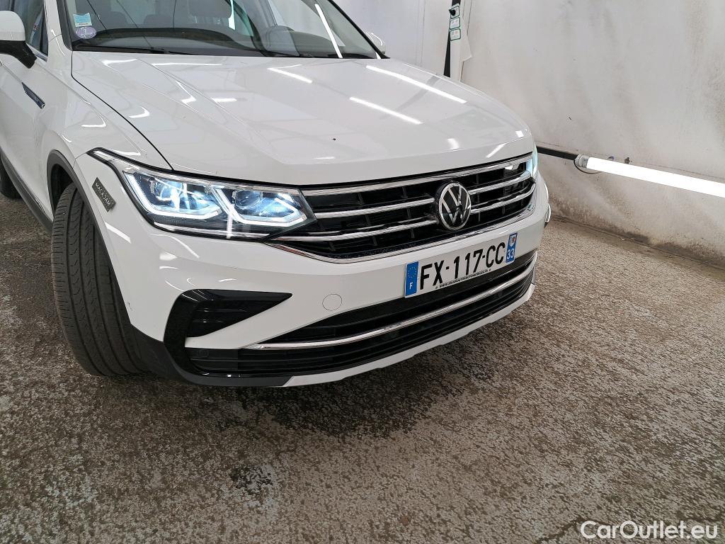  Volkswagen  Tiguan VOLKSWAGEN  / 2020 / 5P / SUV 1.5 TSI 150 DSG7 Elegance #20