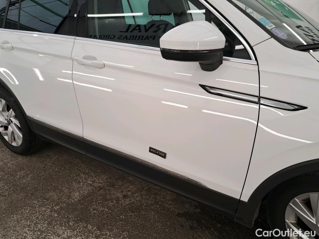  Volkswagen  Tiguan VOLKSWAGEN  / 2020 / 5P / SUV 1.5 TSI 150 DSG7 Elegance #14