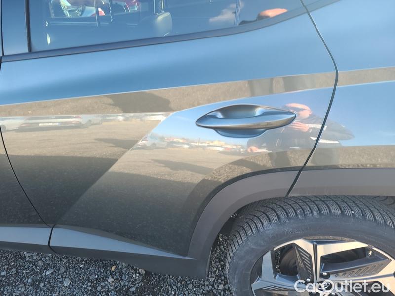  Hyundai  Tucson   (NX)(2020) Tuc.1.6 HEV169 Style 4x4 AT #3