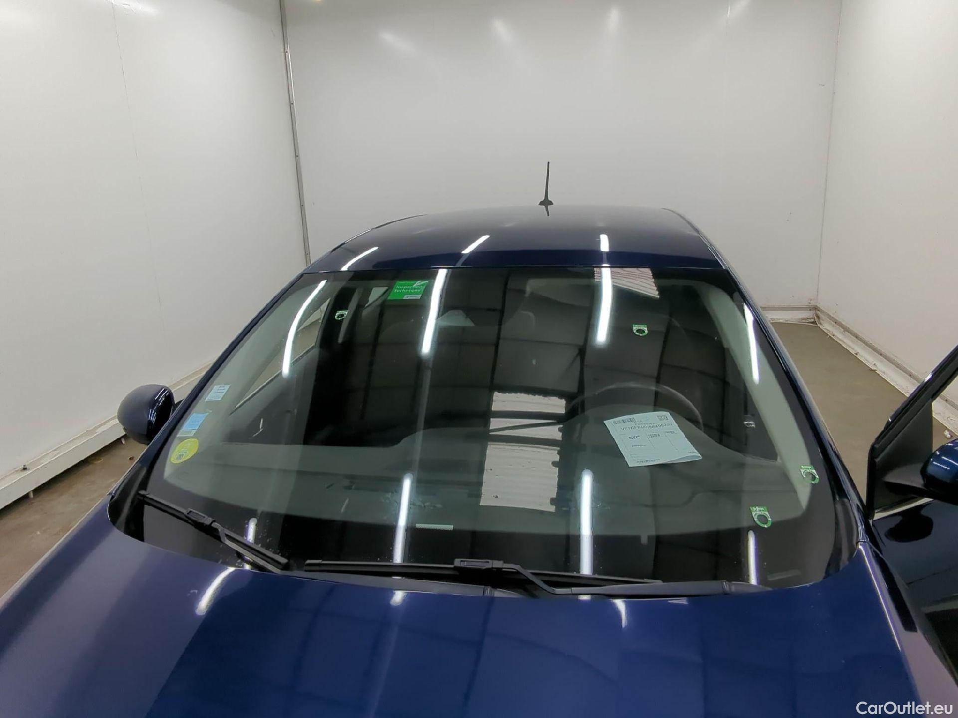  Renault  Megane  IV Berline 5pt. Business 1.5 dCi 115CV BVA7 E6d #28