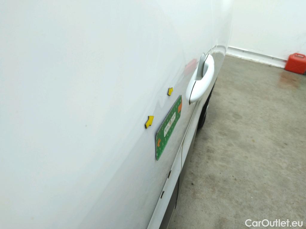  Renault  Clio  IV Zen 1.5 dCi 90CV BVM5 E6 #6