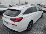 i30