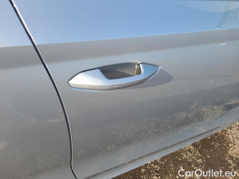  Skoda  Octavia  Lim. (NX3)(2020)  2.0TDI 85 Ambition 5d #10